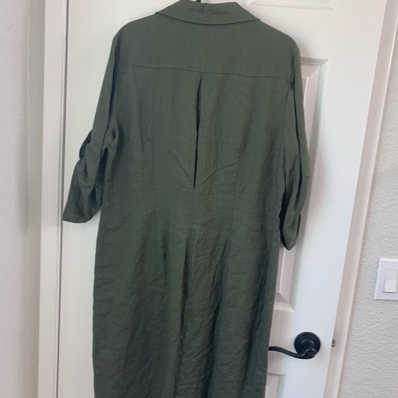 Address Maggy 100% linen dress in size 12, button down quarter sleeve - Picture 7 of 14